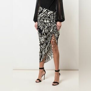 Veronica Beard Black and White Patterned Skirt